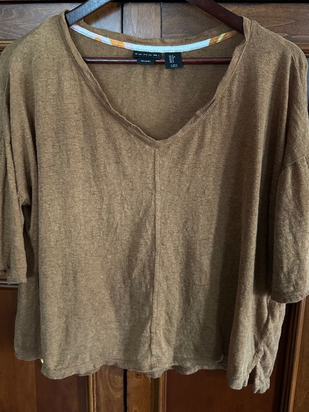 Tahari 100% Linen Top Semi-Crop Hi-Low V-Neck Short Sleeve Rust Size S EUC